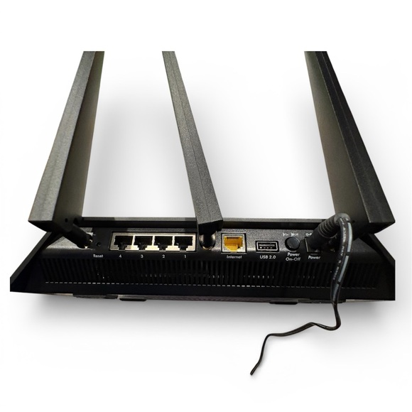 Netgear High Performance Gaming And Streaming Router - Picture 7 of 13